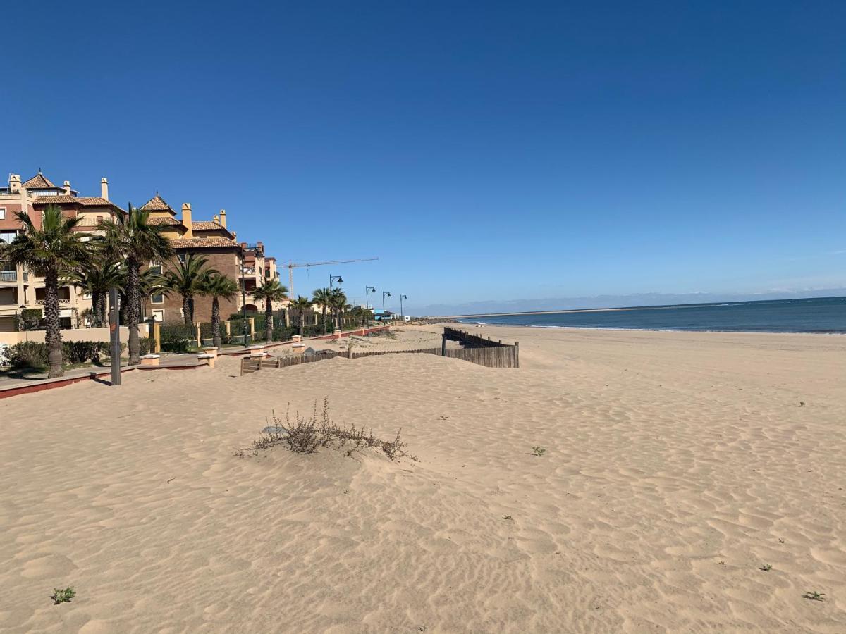 Primera Linea De Playa Con Vistas Al Mar Isla Canela Kültér fotó